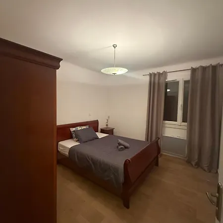 Maison Dardech * Rochemaure